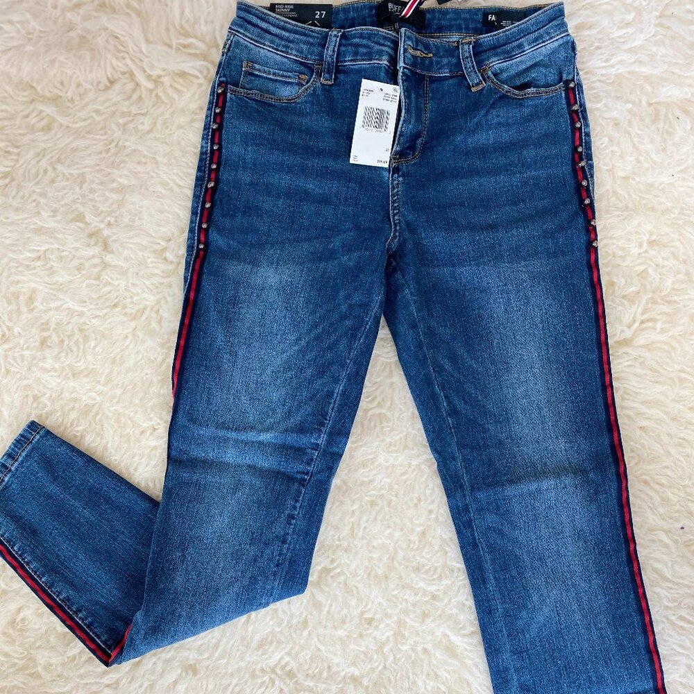 New With Tags Buffalo Mid Rise Skinny Women Jeans Size 27